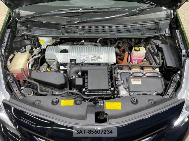 Toyota PRIUS ALPHA 2013-03 8526715-17