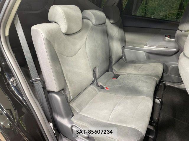 Toyota PRIUS ALPHA 2013-03 8526715-8