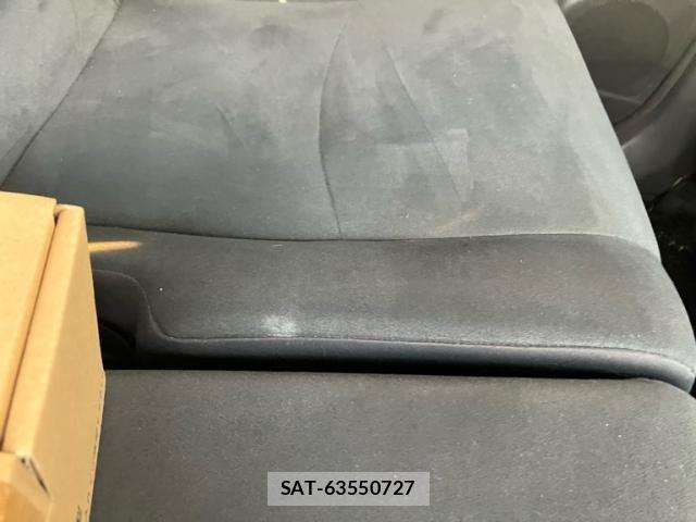 Toyota PRIUS ALPHA 2012-08 8526728-16