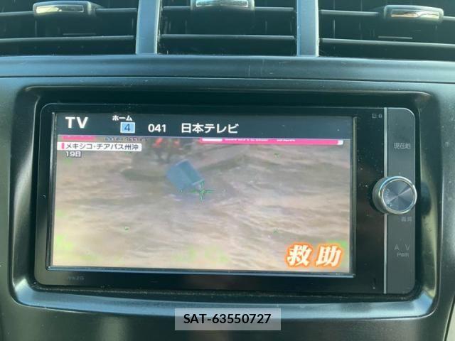 Toyota PRIUS ALPHA 2012-08 8526728-24