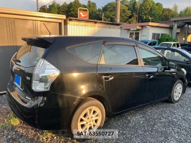 Toyota PRIUS ALPHA 2012-08 8526728-2