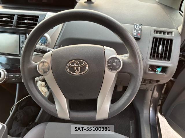 Toyota PRIUS ALPHA 2011-11 8526727-9