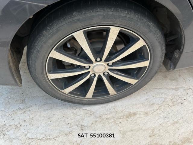 Toyota PRIUS ALPHA 2011-11 8526727-5