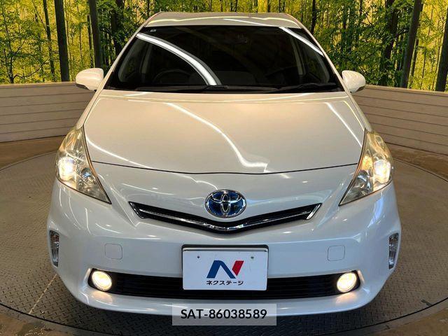 Toyota PRIUS ALPHA 2012-04 8526718-13
