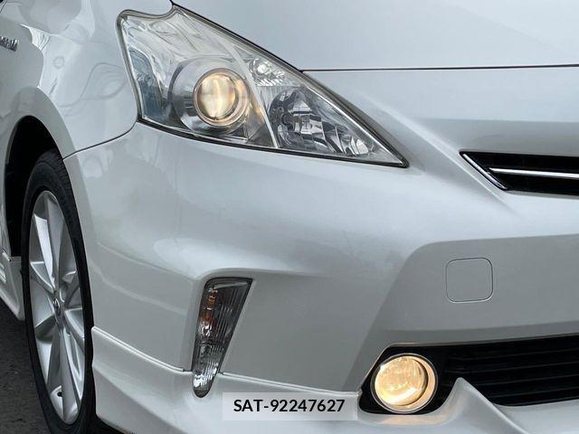 Toyota PRIUS ALPHA 2013-10 8526712-13