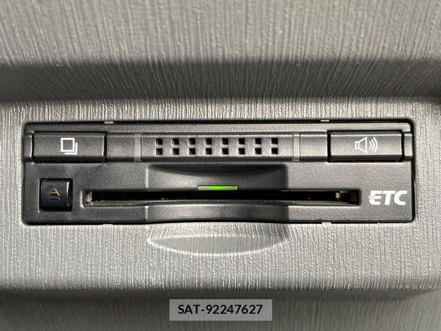 Toyota PRIUS ALPHA 2013-10 8526712-7