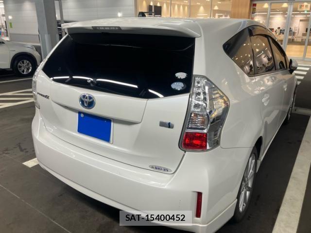 Toyota PRIUS ALPHA 2011-10 8526720-8