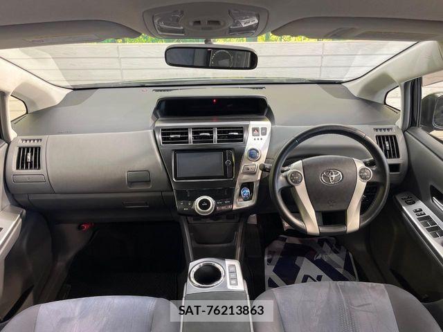 Toyota PRIUS ALPHA 2012-08 8526711-1
