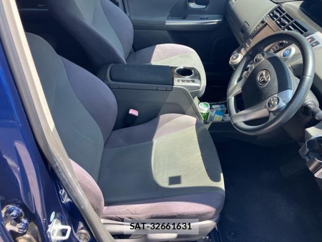 Toyota PRIUS ALPHA 2011-10 8526716-14