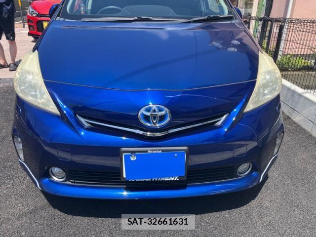 Toyota PRIUS ALPHA 2011-10 8526716-3