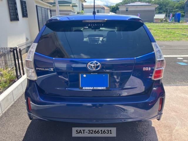 Toyota PRIUS ALPHA 2011-10 8526716-7