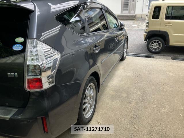 Toyota PRIUS ALPHA 2012-01 8526719-3
