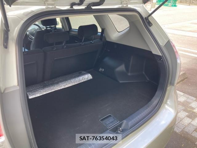 Toyota PRIUS ALPHA 2014-12 8526710-11