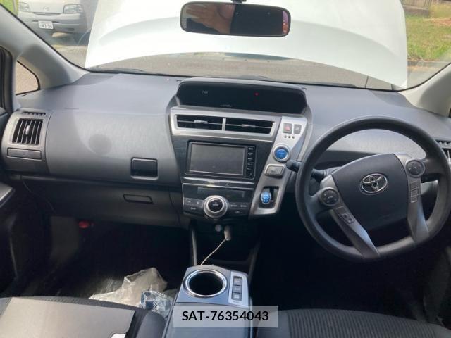 Toyota PRIUS ALPHA 2014-12 8526710-15