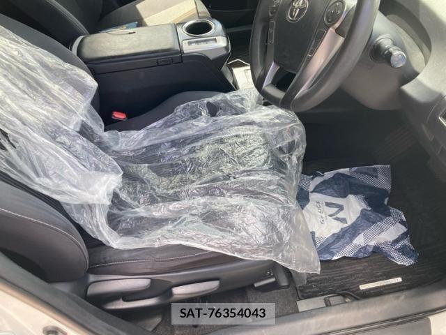 Toyota PRIUS ALPHA 2014-12 8526710-16