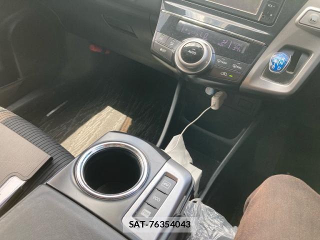 Toyota PRIUS ALPHA 2014-12 8526710-25