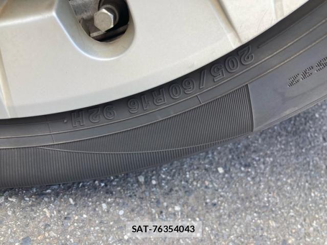 Toyota PRIUS ALPHA 2014-12 8526710-6