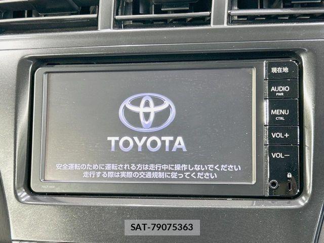 Toyota PRIUS ALPHA 2014-03 8526713-2