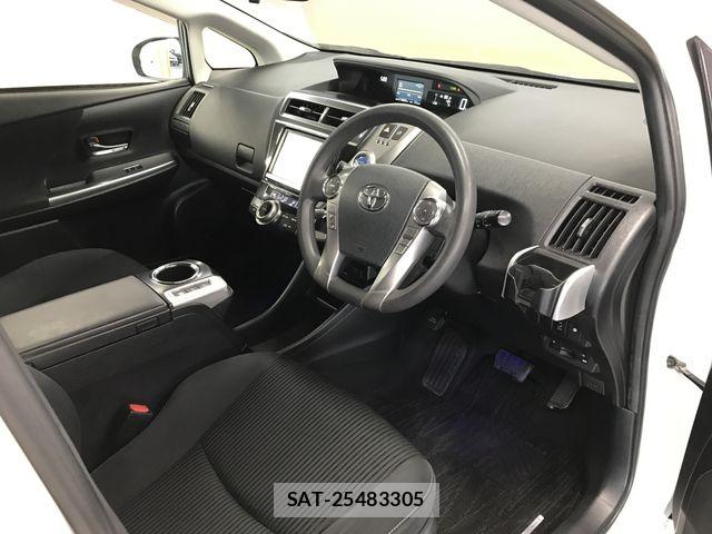 Toyota PRIUS ALPHA 2014-11 8526717-9