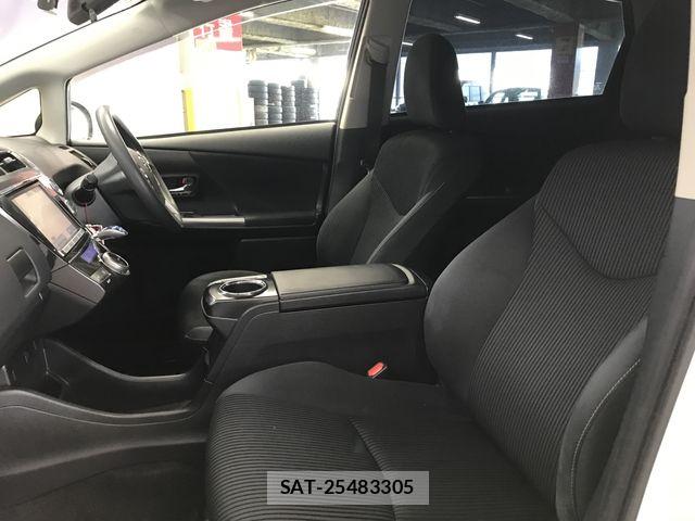 Toyota PRIUS ALPHA 2014-11 8526717-11
