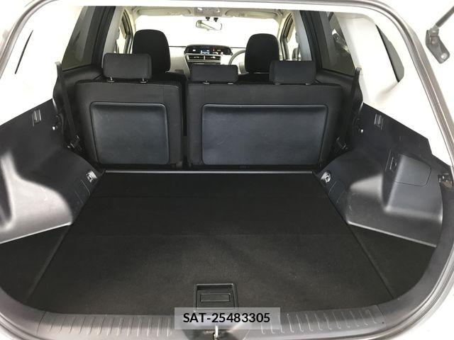 Toyota PRIUS ALPHA 2014-11 8526717-14
