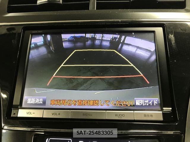 Toyota PRIUS ALPHA 2014-11 8526717-15