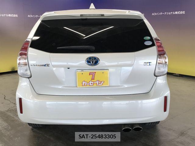 Toyota PRIUS ALPHA 2014-11 8526717-3