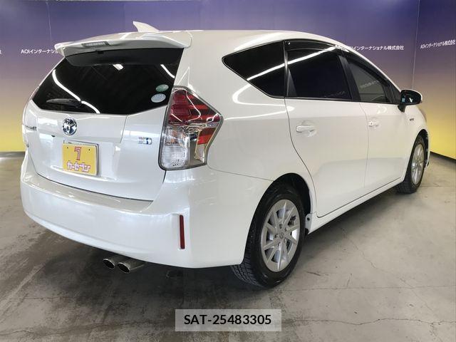 Toyota PRIUS ALPHA 2014-11 8526717-5