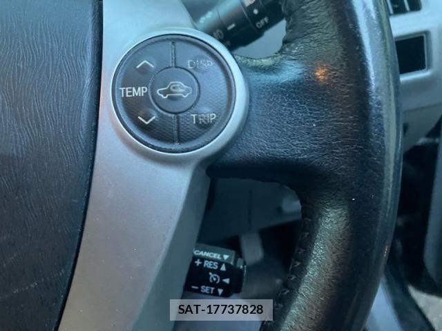 Toyota PRIUS ALPHA 2012-06 8563278-17