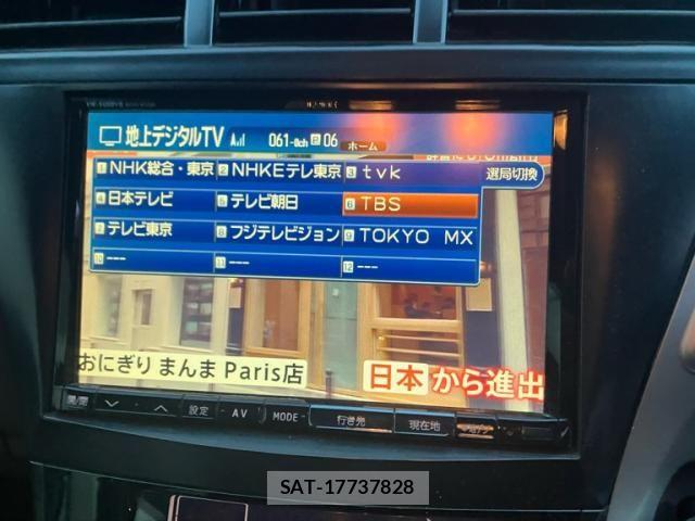 Toyota PRIUS ALPHA 2012-06 8563278-20