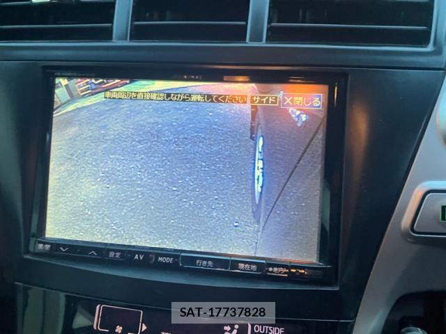 Toyota PRIUS ALPHA 2012-06 8563278-23