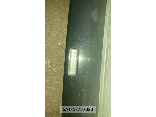 Toyota PRIUS ALPHA 2012-06 8563278-26