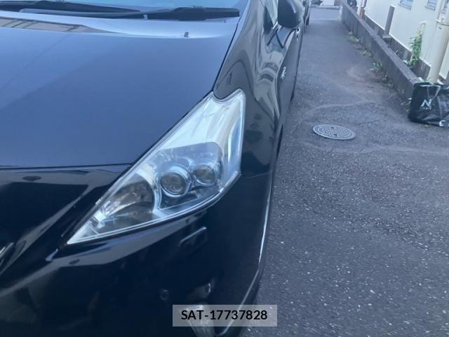 Toyota PRIUS ALPHA 2012-06 8563278-4