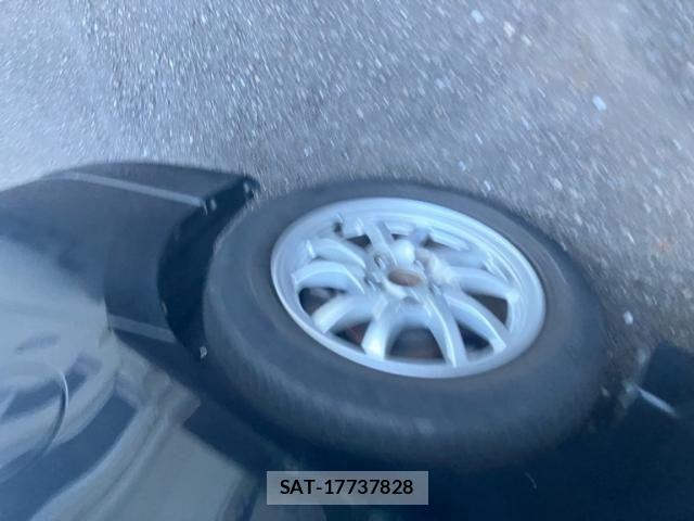 Toyota PRIUS ALPHA 2012-06 8563278-5