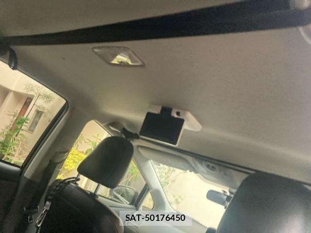 Toyota PRIUS ALPHA 2013-10 8563281-13