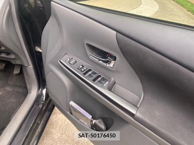 Toyota PRIUS ALPHA 2013-10 8563281-15