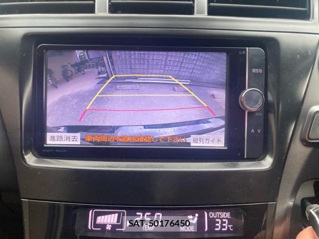 Toyota PRIUS ALPHA 2013-10 8563281-23