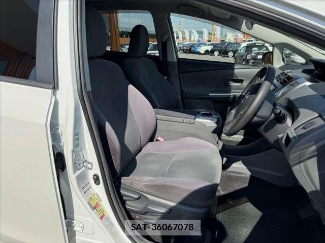 Toyota PRIUS ALPHA 2011-09 8563289-15