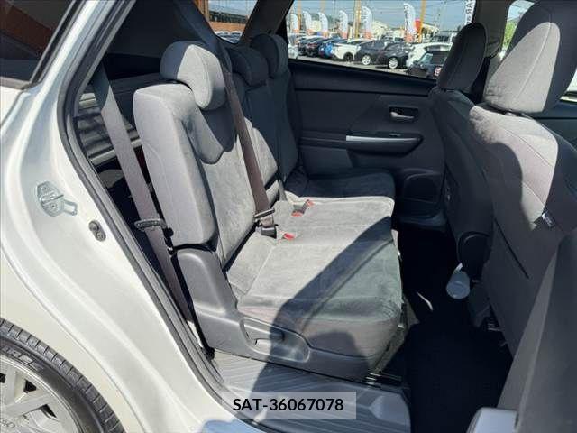 Toyota PRIUS ALPHA 2011-09 8563289-16