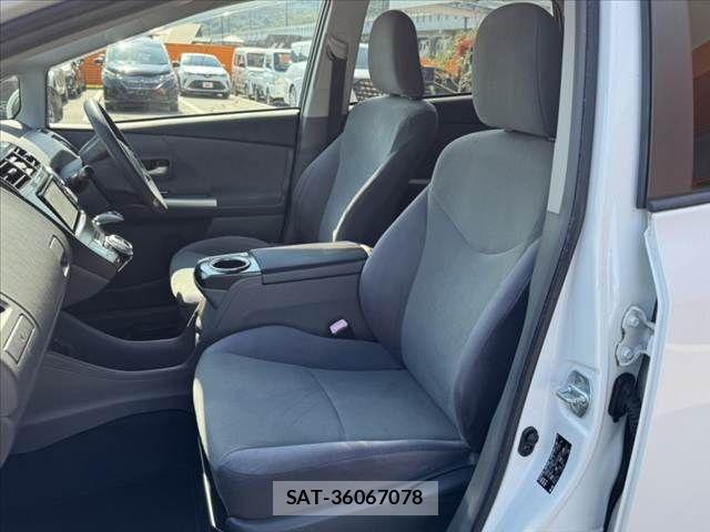 Toyota PRIUS ALPHA 2011-09 8563289-17