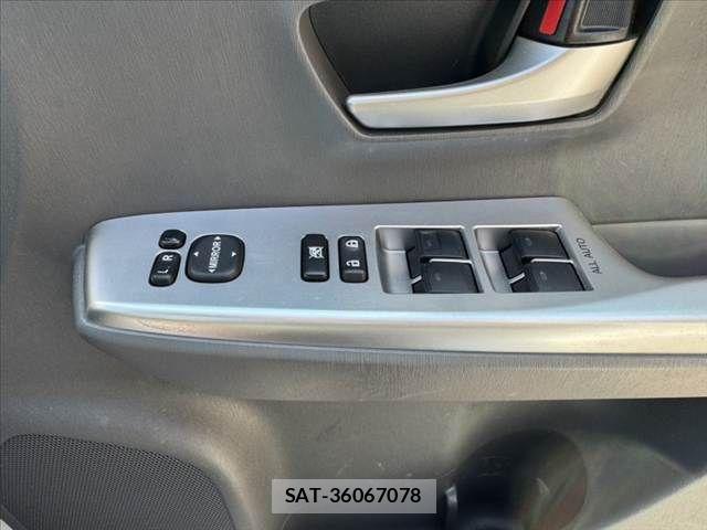 Toyota PRIUS ALPHA 2011-09 8563289-20