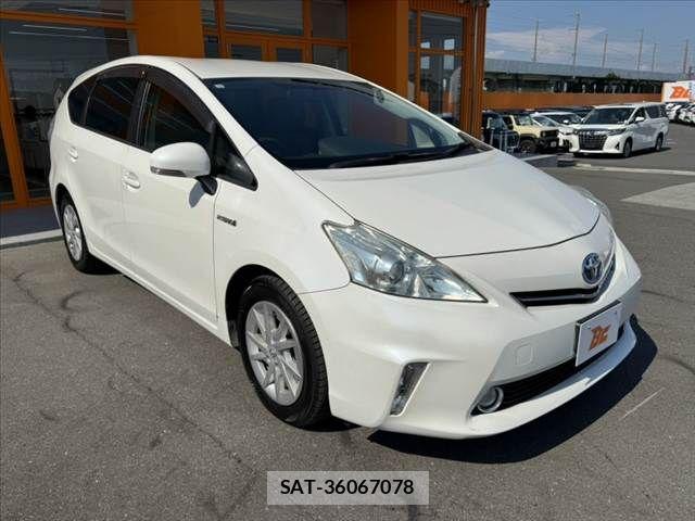 Toyota PRIUS ALPHA 2011-09 8563289-7