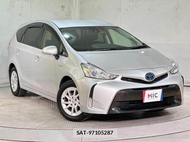 Toyota PRIUS ALPHA 2018-03 8563273-1