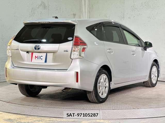 Toyota PRIUS ALPHA 2018-03 8563273-4