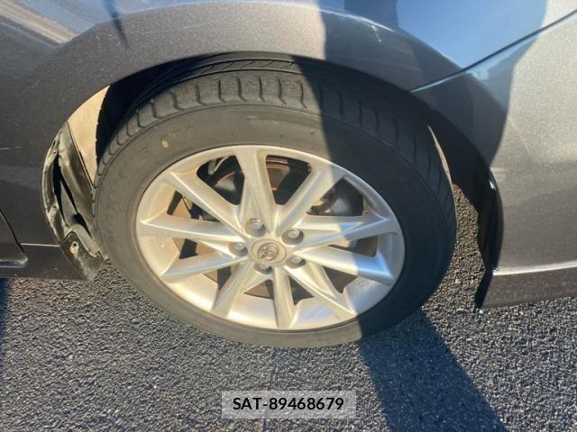 Toyota PRIUS ALPHA 2011-12 8563285-6