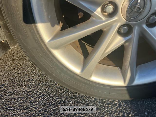 Toyota PRIUS ALPHA 2011-12 8563285-7