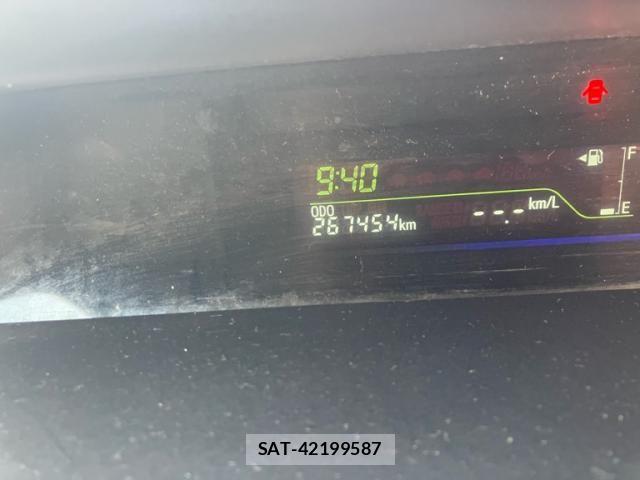 Toyota PRIUS ALPHA 2012-01 8563291-13