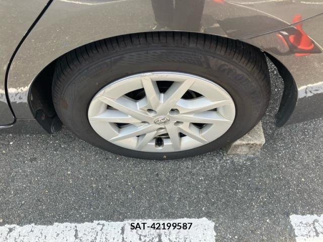 Toyota PRIUS ALPHA 2012-01 8563291-5