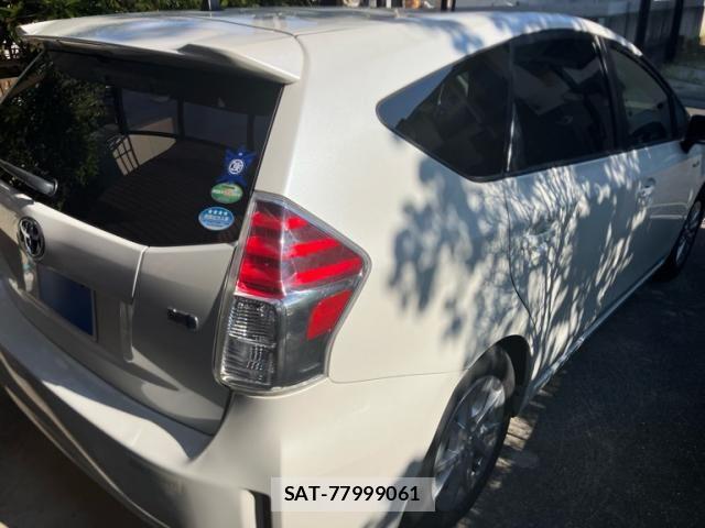 Toyota PRIUS ALPHA 2015-09 8563280-3