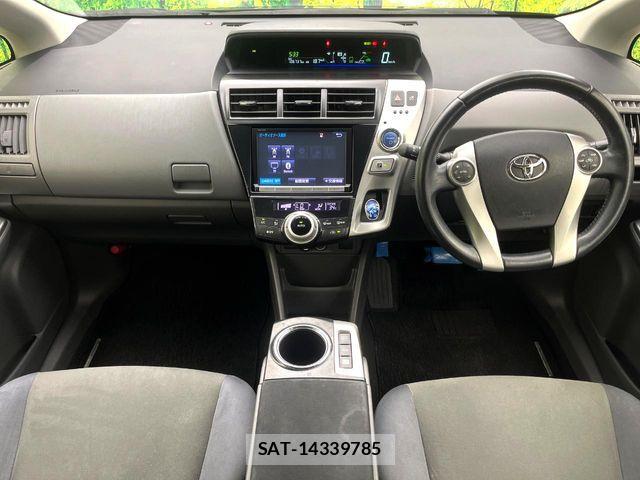 Toyota PRIUS ALPHA 2014-06 8563276-1